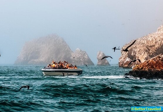 Day 9: Return to Lima via Paracas